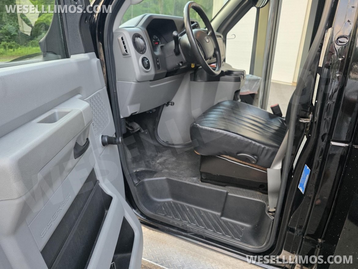 Photo of Shuttle Bus for sale: 2015 Ford E-450 289" by Champion