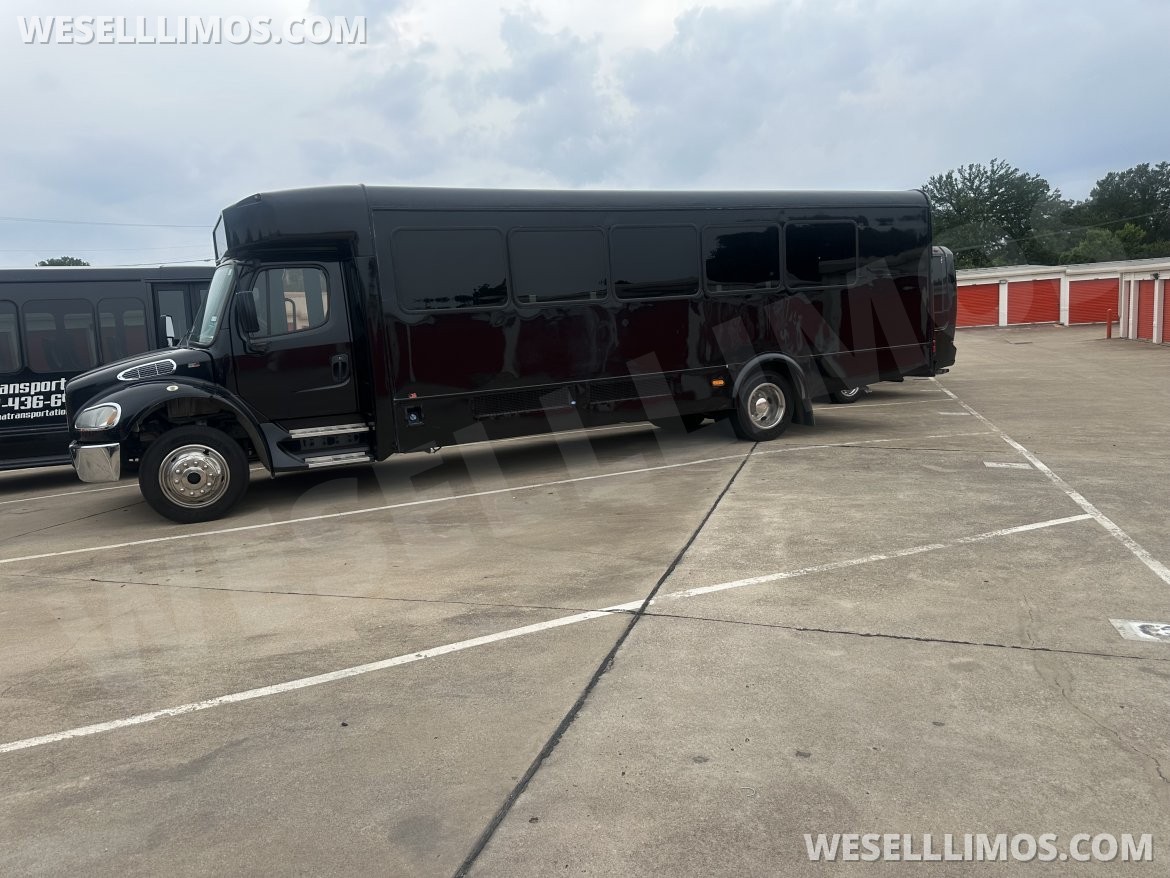 Executive Shuttle for sale: 2016 Freightliner M2 by Glaval