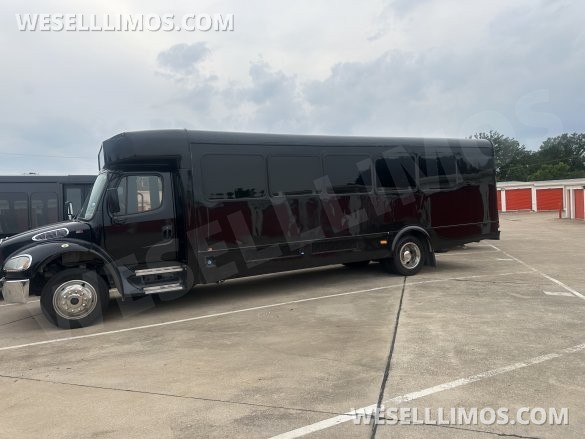 2016 Glaval Freightliner M2 Executive Shuttle