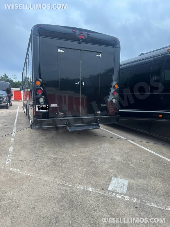 2016 Glaval Freightliner M2 Executive Shuttle