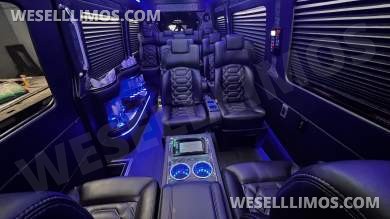 2019 Mercedes-Benz Sprinter 3500 170 Ext Sprinter for Sale in Anaheim, CA - Photo 2
