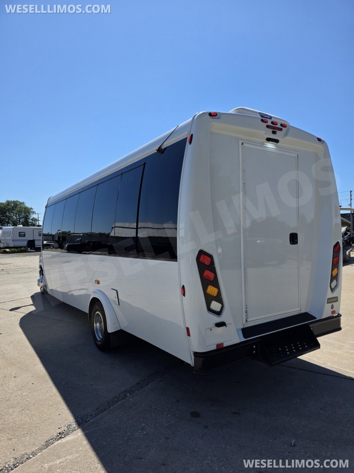 Photo of Limo Bus for sale: 2019 Ford E450 Limobus by Embassy