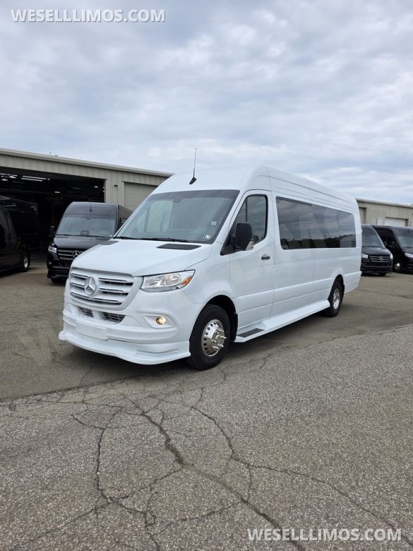 Brand New 14 Passenger Limo Sprinter
