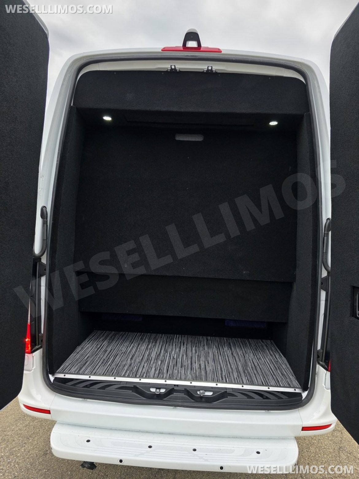 Photo of Sprinter for sale: 2024 Mercedes-Benz Limo Sprinter 14 PAX by Global Motor Coach