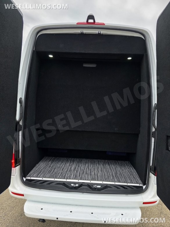 Brand New 14 Passenger Limo Sprinter