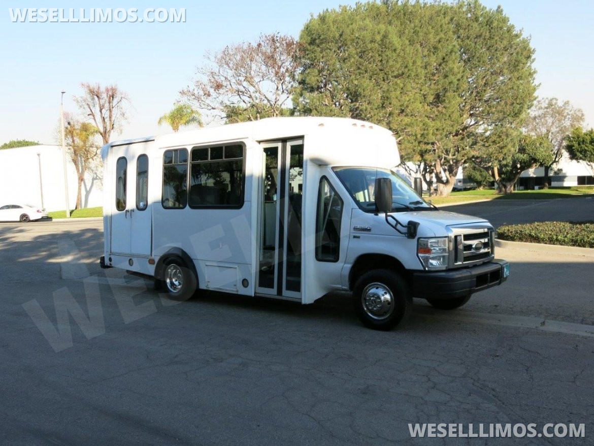 Shuttle Bus for sale: 2014 Ford E-350 ADA by Champion