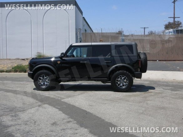 2023 Ford Bronco 4x4 Badlands SUV