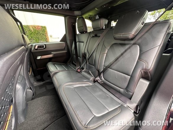 2023 Ford Bronco 4x4 Badlands SUV