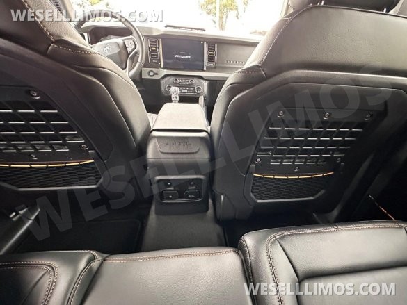 2023 Ford Bronco 4x4 Badlands SUV