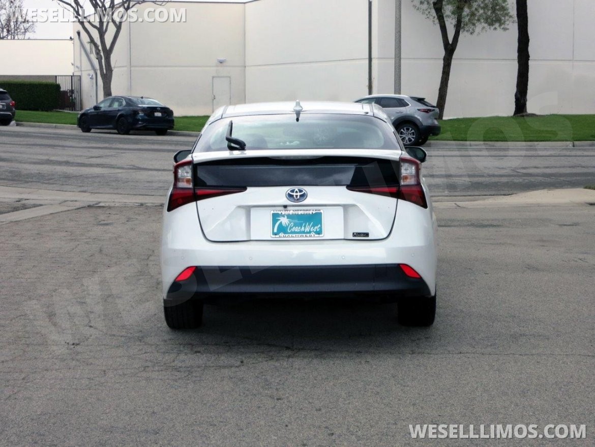 Photo of Sedan for sale: 2022 Toyota Prius XLE Hybrid by Toyota