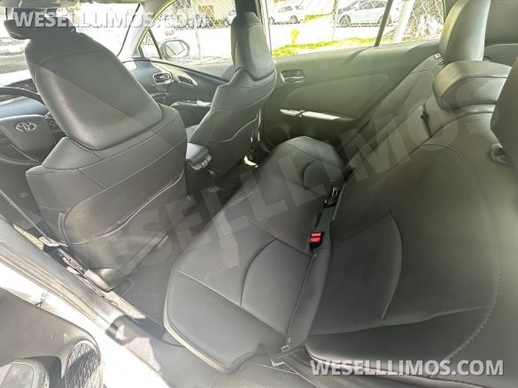 2022 Toyota Prius XLE Hybrid Sedan