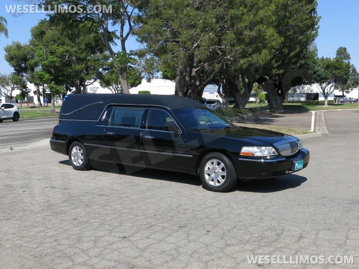 Funeral for sale: 2010 Lincoln Town Car by Krystal