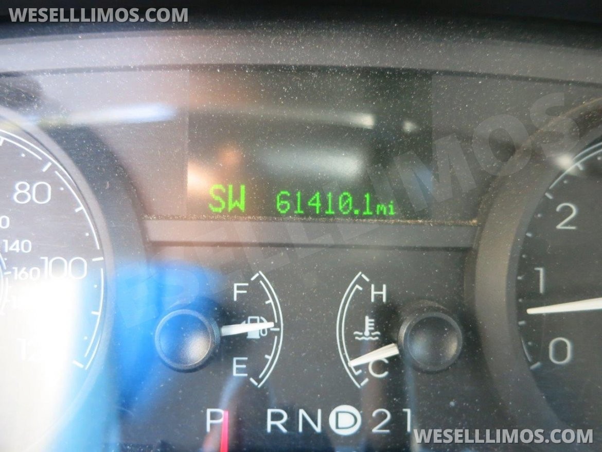 Photo of Funeral for sale: 2010 Lincoln Town Car by Krystal