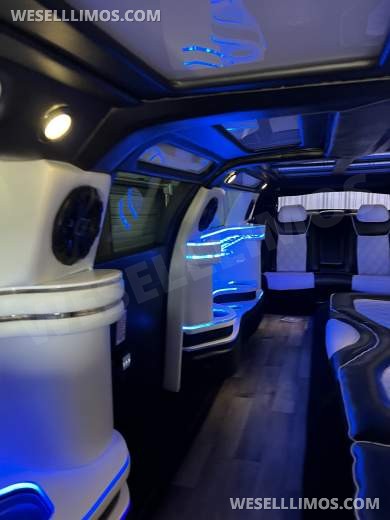 2016 Chrysler 300 Limousine