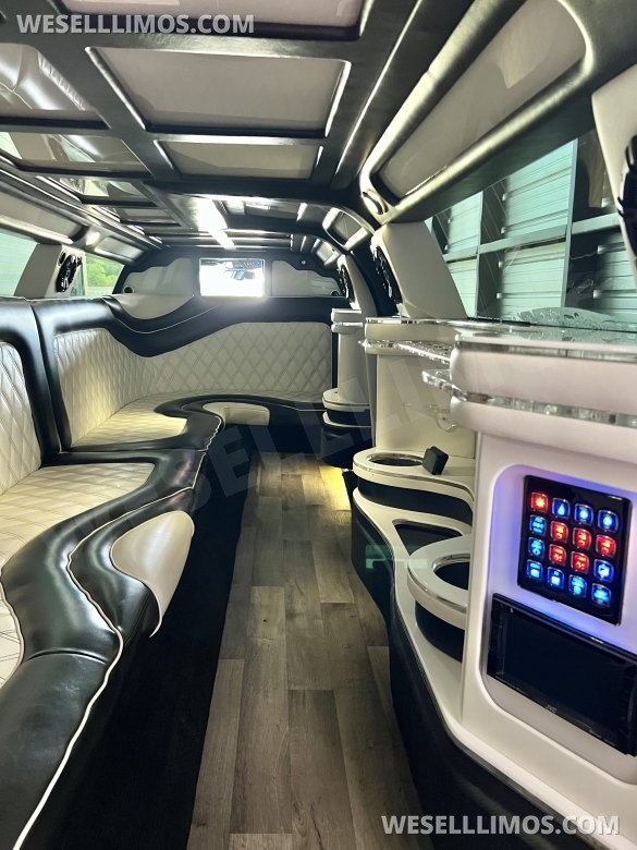 2016 Chrysler 300 Limousine