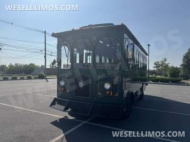 2006 Hometown Villager Ford F53 Trolley