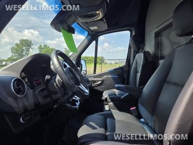 2022 Mercedes-Benz Luxury Sprinter Avenger Series 10 Passenger - Prime-Time Specialty