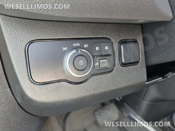 2022 Mercedes-Benz Luxury Sprinter Avenger Series 10 Passenger - Prime-Time Specialty