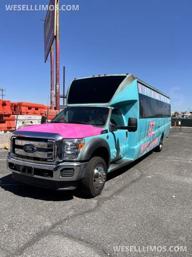 2015 Grech Motors Ford F550 Shuttle Bus