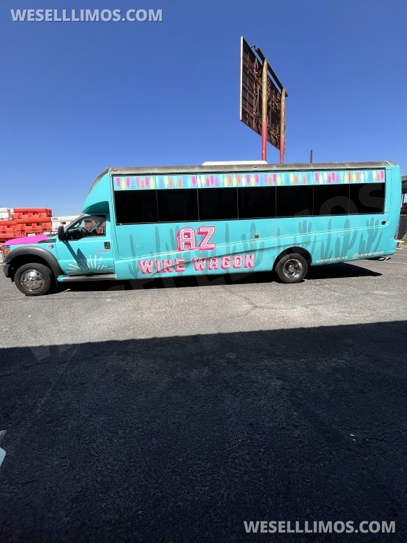 2015 Grech Motors Ford F550 Shuttle Bus
