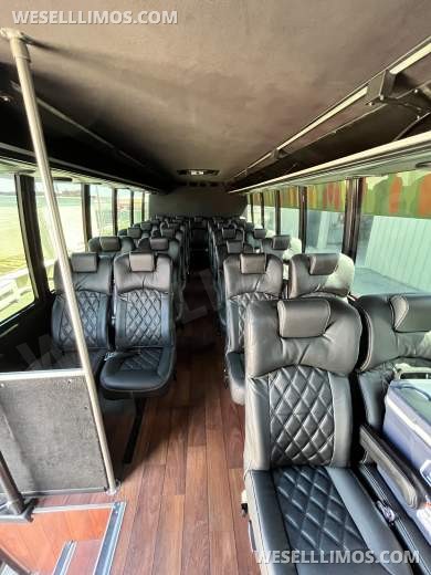 2015 Grech Motors Ford F550 Shuttle Bus