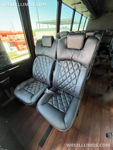 2015 Grech Motors Ford F550 Shuttle Bus