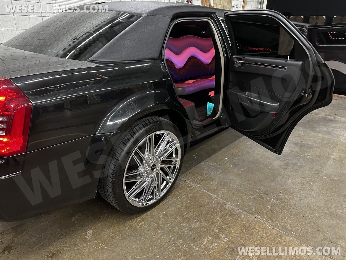 Photo of Limousine for sale: 2010 Chrysler 300 120&quot;