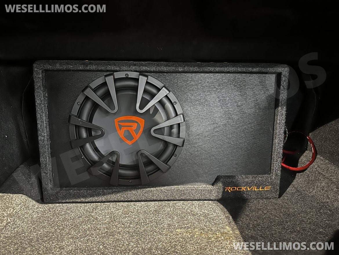 Photo of Limousine for sale: 2010 Chrysler 300 120&quot;