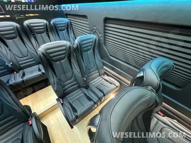 2025  Luxury Shuttle Sprinter - Financing Available For Most Business Owners