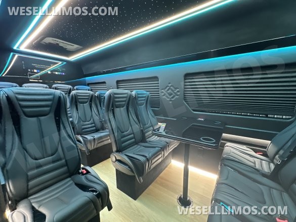 2025  Luxury Shuttle Sprinter - Financing Available For Most Business Owners