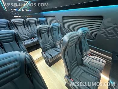 2025  Luxury Shuttle Sprinter - Financing Available For Most Business Owners