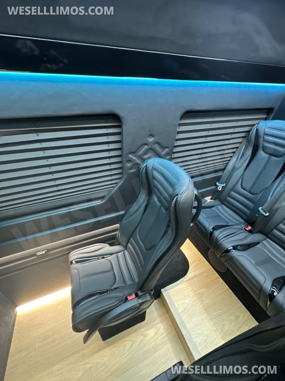 2025  Luxury Shuttle Sprinter - Financing Available For Most Business Owners
