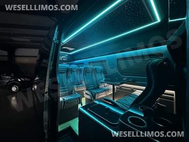 2025  Luxury Shuttle Sprinter - Financing Available For Most Business Owners