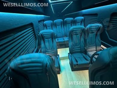2025  Luxury Shuttle Sprinter - Financing Available For Most Business Owners