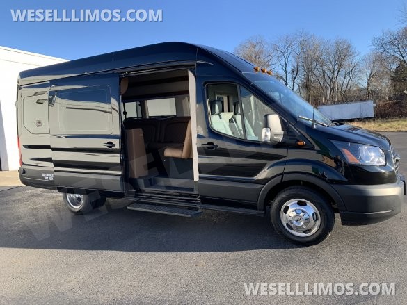 2019 INKA Ford Transit Limo Sprinter