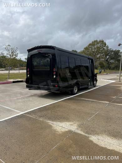 2015 party bus Chevrolet 3500  Limo Bus