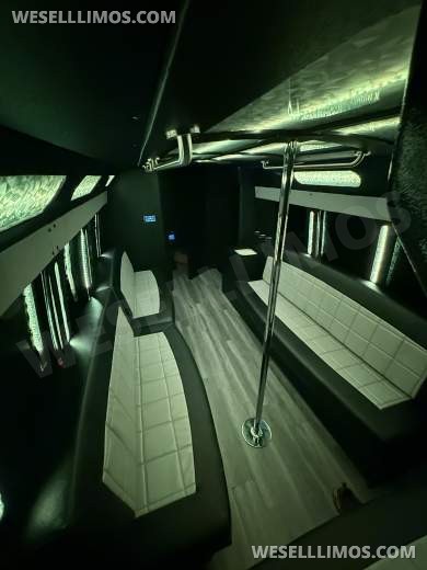 2015 party bus Chevrolet 3500  Limo Bus
