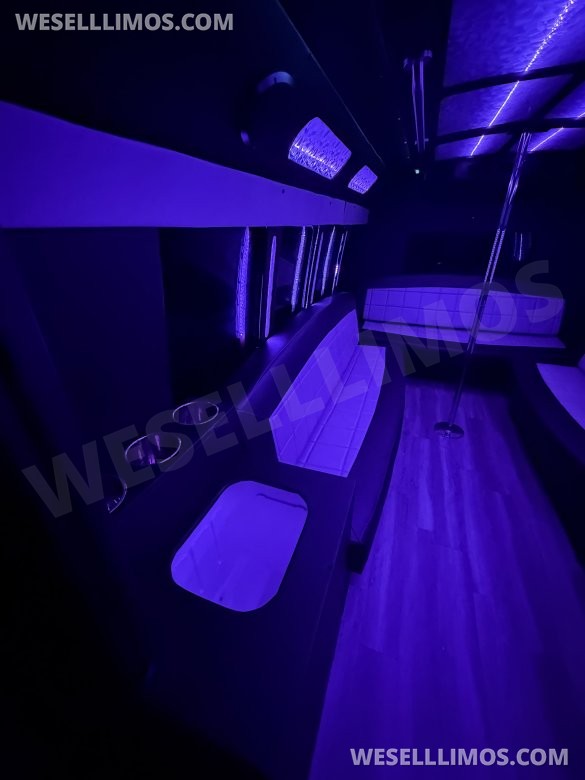2015 party bus Chevrolet 3500  Limo Bus