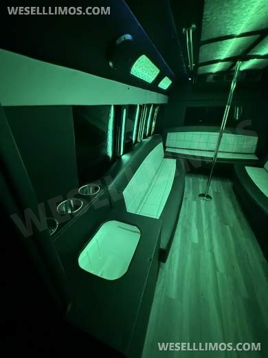 2015 party bus Chevrolet 3500  Limo Bus