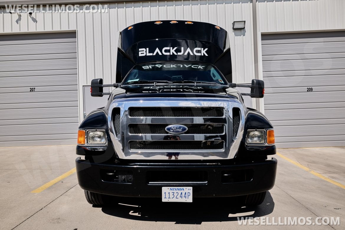 Limo Bus for sale: 2011 Ford F-650 Super Duty