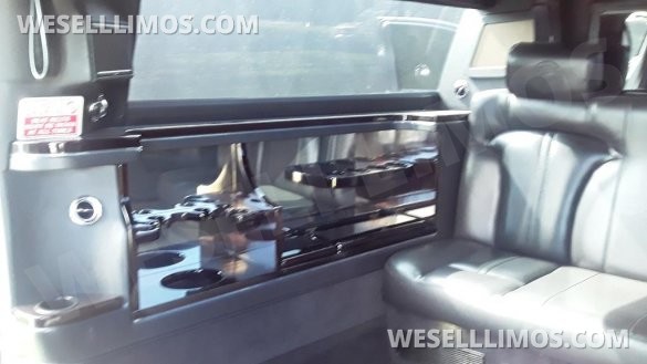 2014 Lincoln MKT Limousine