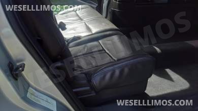 2014 Lincoln MKT Limousine