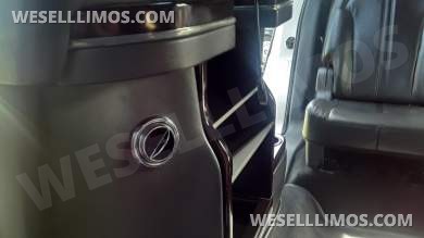 2014 Lincoln MKT Limousine