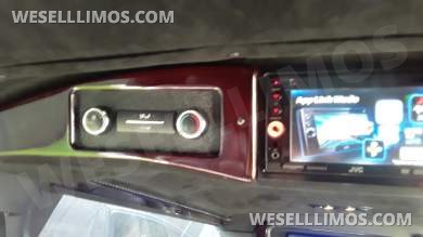 2014 Lincoln MKT Limousine