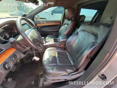 2014 Lincoln MKT Limousine