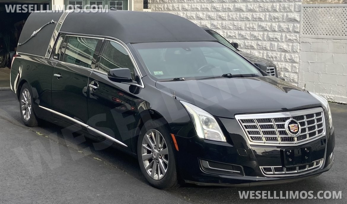 Photo of Funeral for sale: 2014 Cadillac XTS 22" by Heritage