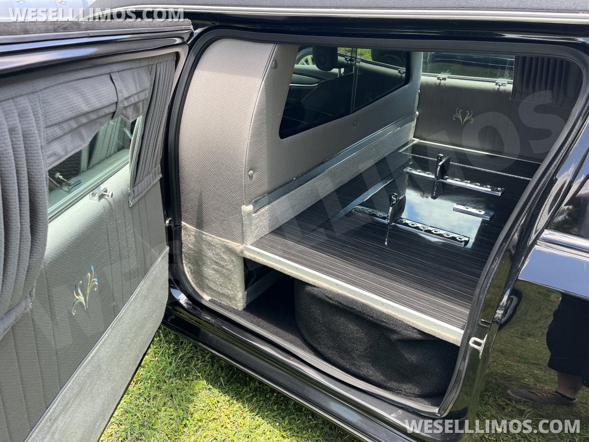 Photo of Funeral for sale: 2014 Cadillac XTS 22" by Heritage