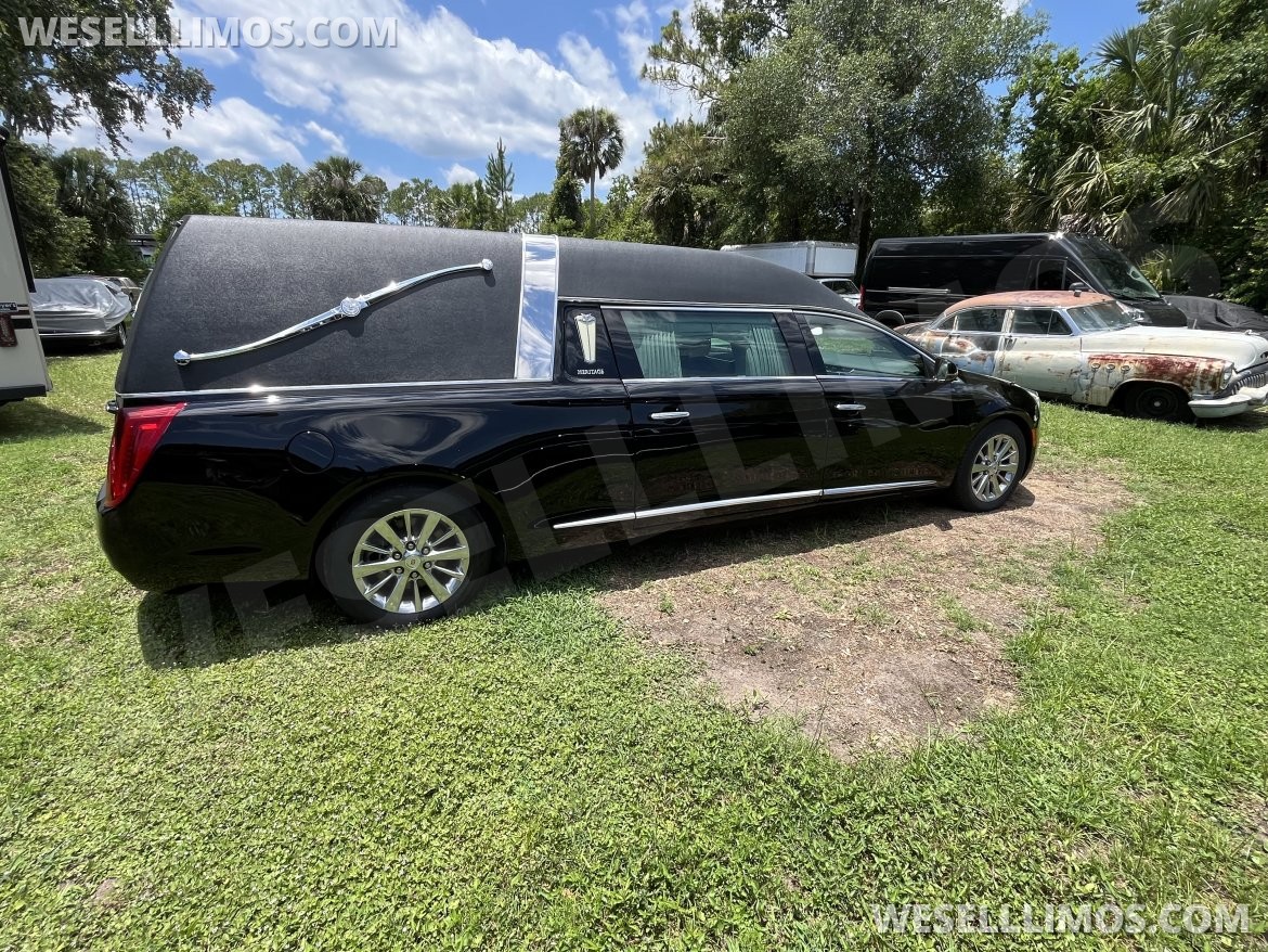 Photo of Funeral for sale: 2014 Cadillac XTS 22" by Heritage
