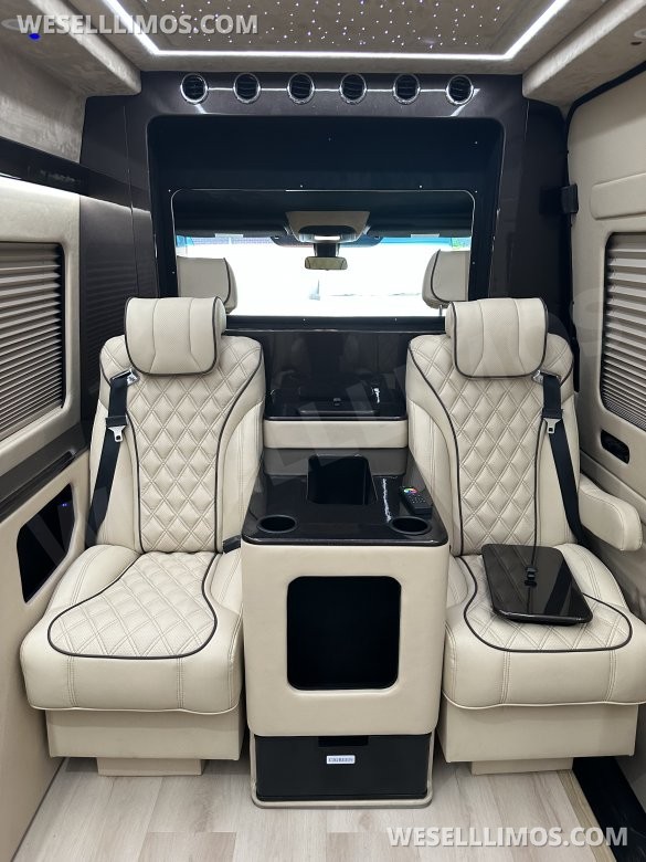 2025 Luxury Sprinter Van - 10 Seater - Financing Available