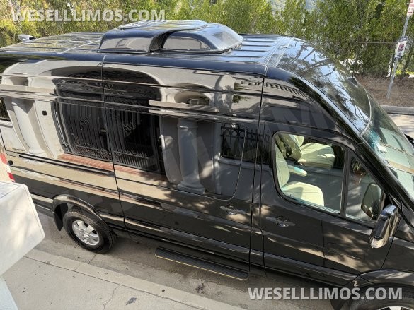 2016 Mercedes-Benz Sprinter Sprinter only 37k miles